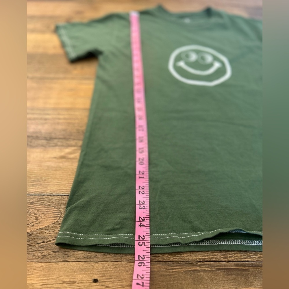 URBAN OUTFITTERS Ripple Green Golf is Good T-Shirt with Smiley Face - Picture 12 of 13